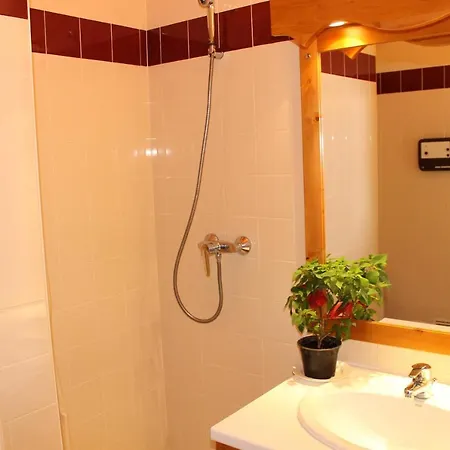 Apartment Saboia B56 Cles Blanches *